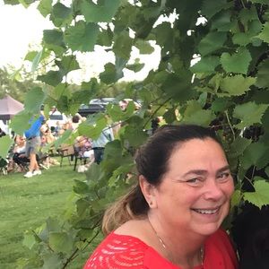 Meet your Posher, Carol